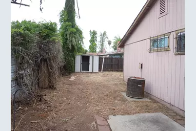 8366 Langtree Way, Sacramento, CA 95823 - Photo 22