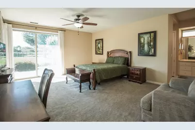 9512 Golf Course Lane, Elk Grove, CA 95758 - Photo 32