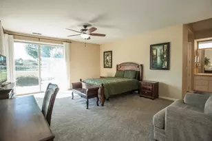 9512 Golf Course Ln, Elk Grove, CA 95758 - Photo 32