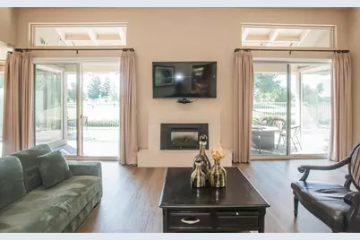 9512 Golf Course Lane, Elk Grove, CA 95758 - Photo 20