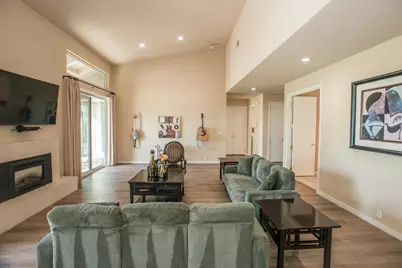 9512 Golf Course Lane, Elk Grove, CA 95758 - Photo 22