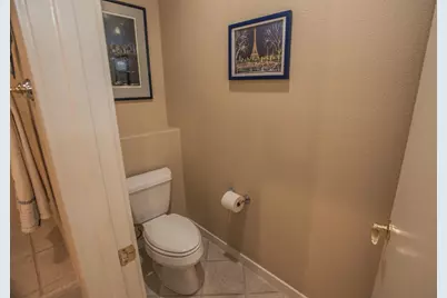 9512 Golf Course Lane, Elk Grove, CA 95758 - Photo 42