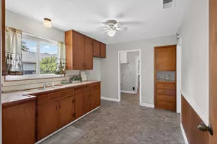 153 Globe Ave, Sacramento, CA 95815 - Photo 18