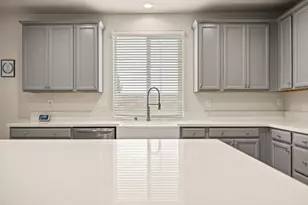 4040 Aura Way, Rancho Cordova, CA 95742 - Photo 18