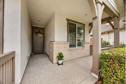 7401 Rothschild Court, Elk Grove, CA 95757 - Photo 4