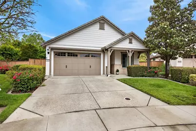 7401 Rothschild Court, Elk Grove, CA 95757 - Photo 2