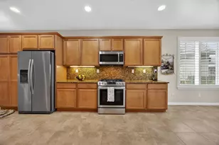 7401 Rothschild Ct, Elk Grove, CA 95757 - Photo 8