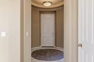 751 Hawkcrest Cir, Sacramento, CA 95835 - Photo 6