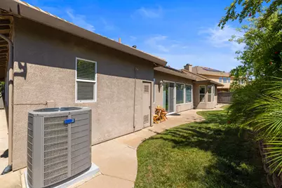 751 Hawkcrest Circle, Sacramento, CA 95835 - Photo 72