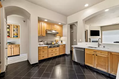 751 Hawkcrest Circle, Sacramento, CA 95835 - Photo 28