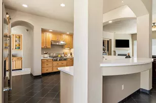 751 Hawkcrest Cir, Sacramento, CA 95835 - Photo 40