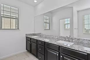 7514 Clear Lake Aly, Sacramento, CA 95829 - Photo 20