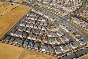 7514 Clear Lake Aly, Sacramento, CA 95829 - Photo 36