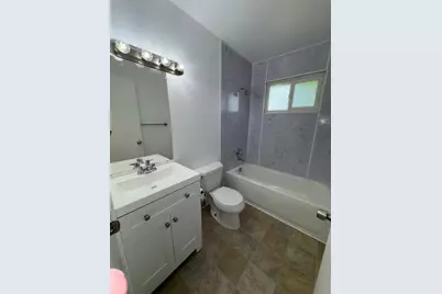 7813 Loucreta Drive, Sacramento, CA 95828 - Photo 8