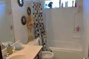 8284 Florintown Way, Sacramento, CA 95828 - Photo 4