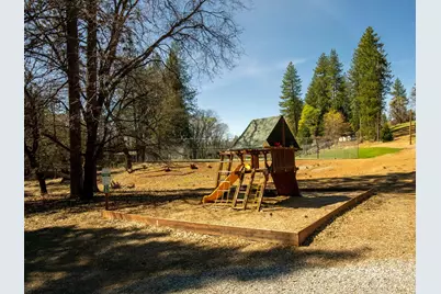 5502 Begonia Drive, Pollock Pines, CA 95726 - Photo 38