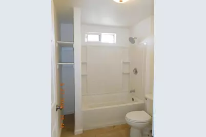 5035 E Washington Street, Stockton, CA 95215 - Photo 14