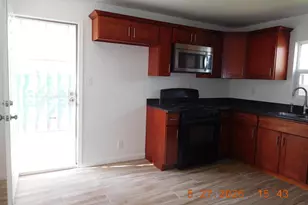 5035 E Washington St, Stockton, CA 95215 - Photo 8