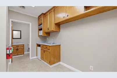 2027 Grand Canal Boulevard #27, Stockton, CA 95207 - Photo 14