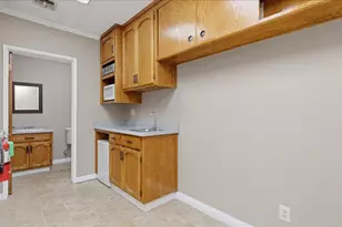 2027 Grand Canal Blvd, Stockton, CA 95207 - Photo 14