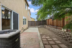 1542 Hearthsong Dr, Manteca, CA 95337 - Photo 36