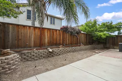 1542 Hearthsong Drive, Manteca, CA 95337 - Photo 34