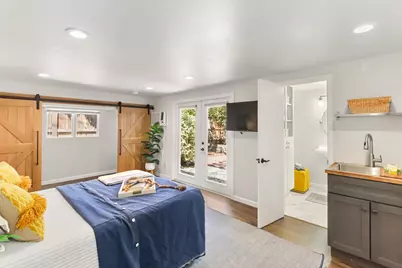640 40th Street, Sacramento, CA 95819 - Photo 38
