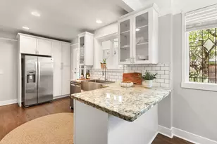 640 40th St, Sacramento, CA 95819 - Photo 10