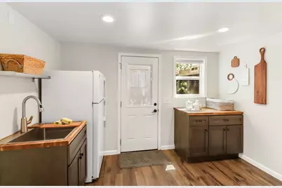 640 40th Street, Sacramento, CA 95819 - Photo 40