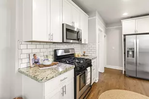 640 40th St, Sacramento, CA 95819 - Photo 16