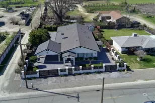 9293 Hillside Dr, Delhi, CA 95315 - Photo 8