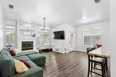 889 Golden Heights Drive, Galt, CA 95632 - Photo 6