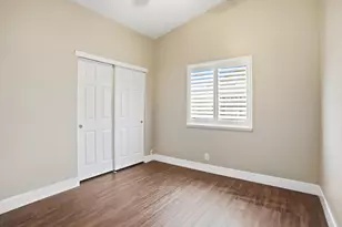 8425 Winterberry Dr, Elk Grove, CA 95624 - Photo 24