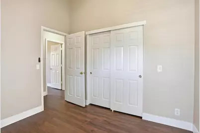 8425 Winterberry Drive, Elk Grove, CA 95624 - Photo 22