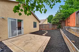 8408 Falcon View Dr, Antelope, CA 95843 - Photo 34