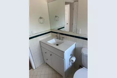 28237 S Macarthur Drive, Tracy, CA 95377 - Photo 8