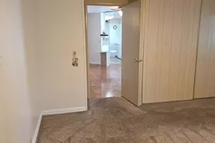 W Ashlan Ave, Fresno, CA 93705 - Photo 32