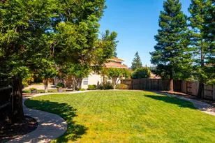 2044 Bates Cir, El Dorado Hills, CA 95762 - Photo 6
