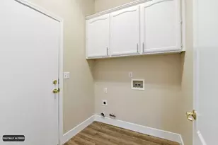 1070 Steele Way, Galt, CA 95632 - Photo 28