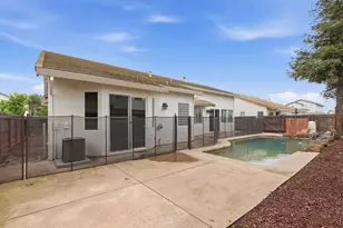 1070 Steele Way, Galt, CA 95632 - Photo 74