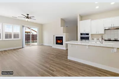 1070 Steele Way, Galt, CA 95632 - Photo 16