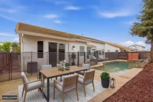 1070 Steele Way, Galt, CA 95632 - Photo 24