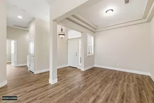 1070 Steele Way, Galt, CA 95632 - Photo 10