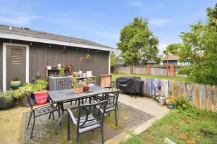 9101 Vernetta Way, Elk Grove, CA 95624 - Photo 28