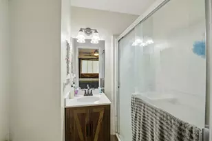 9101 Vernetta Way, Elk Grove, CA 95624 - Photo 20