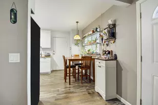 9101 Vernetta Way, Elk Grove, CA 95624 - Photo 6