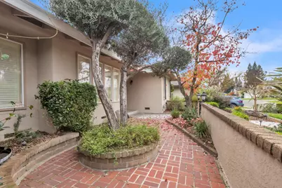 61 Saratoga Circle, Sacramento, CA 95864 - Photo 4