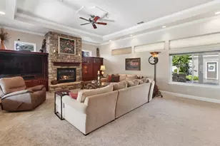10740 Birch Ranch Dr, Sacramento, CA 95830 - Photo 16
