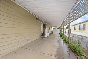 Signature Dr, Woodland, CA 95776 - Photo 34