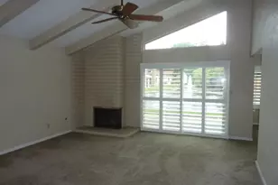 2034 Venetian Dr, Stockton, CA 95207 - Photo 16